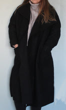Charger l'image dans la galerie, MANTEAU LONG NOIR